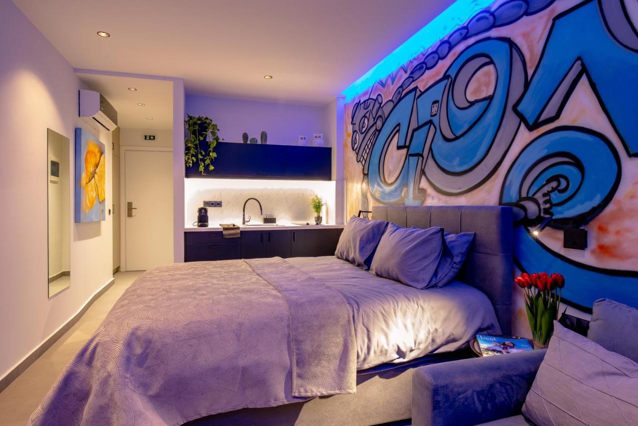 Triple A - Graffiti Homage In Psirri Square - Free Parking! Apartment Athens Exterior photo