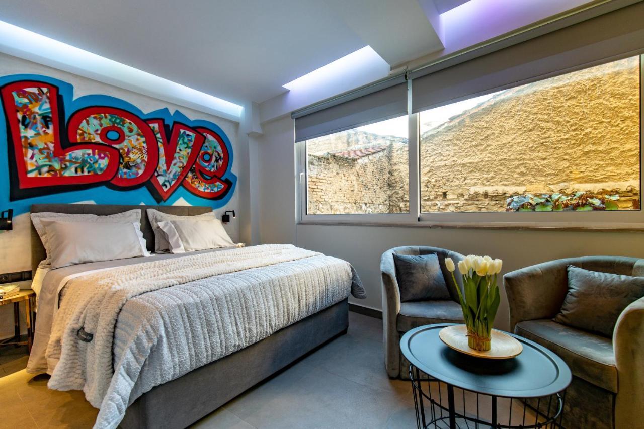 Triple A - Graffiti Homage In Psirri Square - Free Parking! Apartment Athens Exterior photo